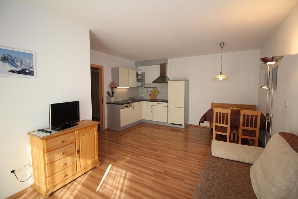 Apartments Im Winkl 布鲁尼科 外观 照片